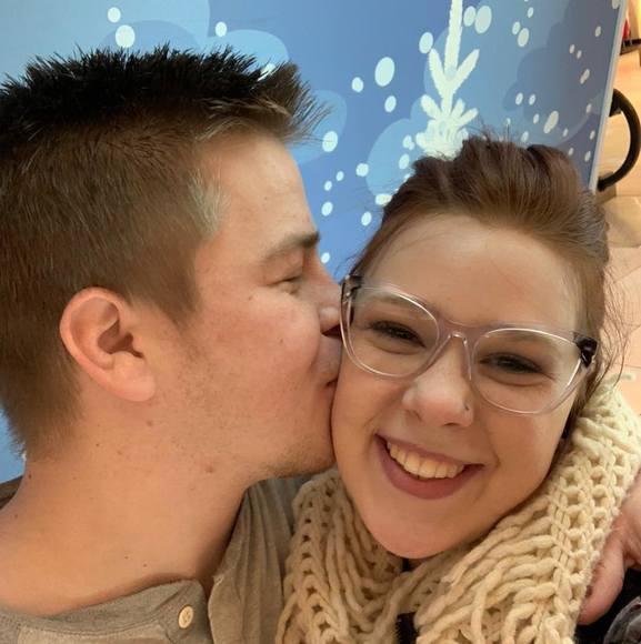 Meet your Posher, Annamarie - Picture 1 of 1